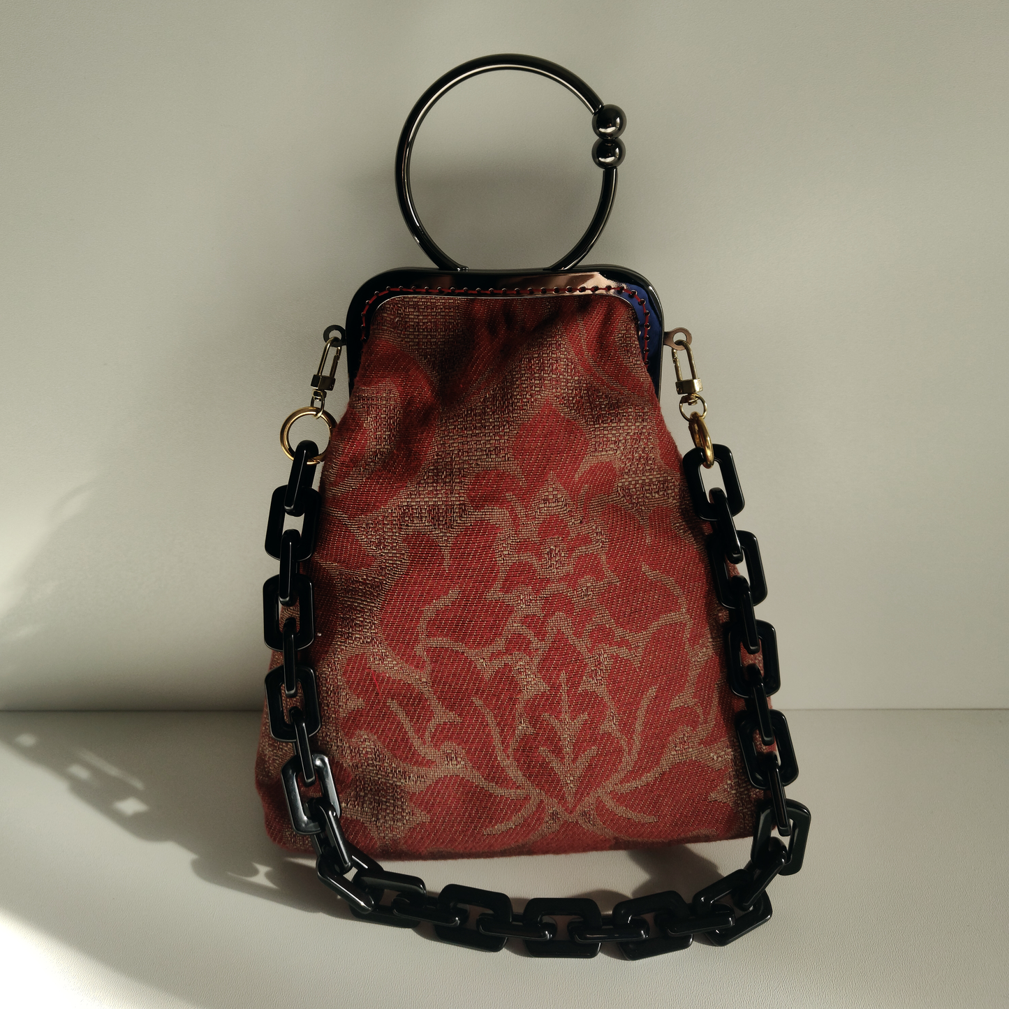 Clutch “Rosso Damasco”