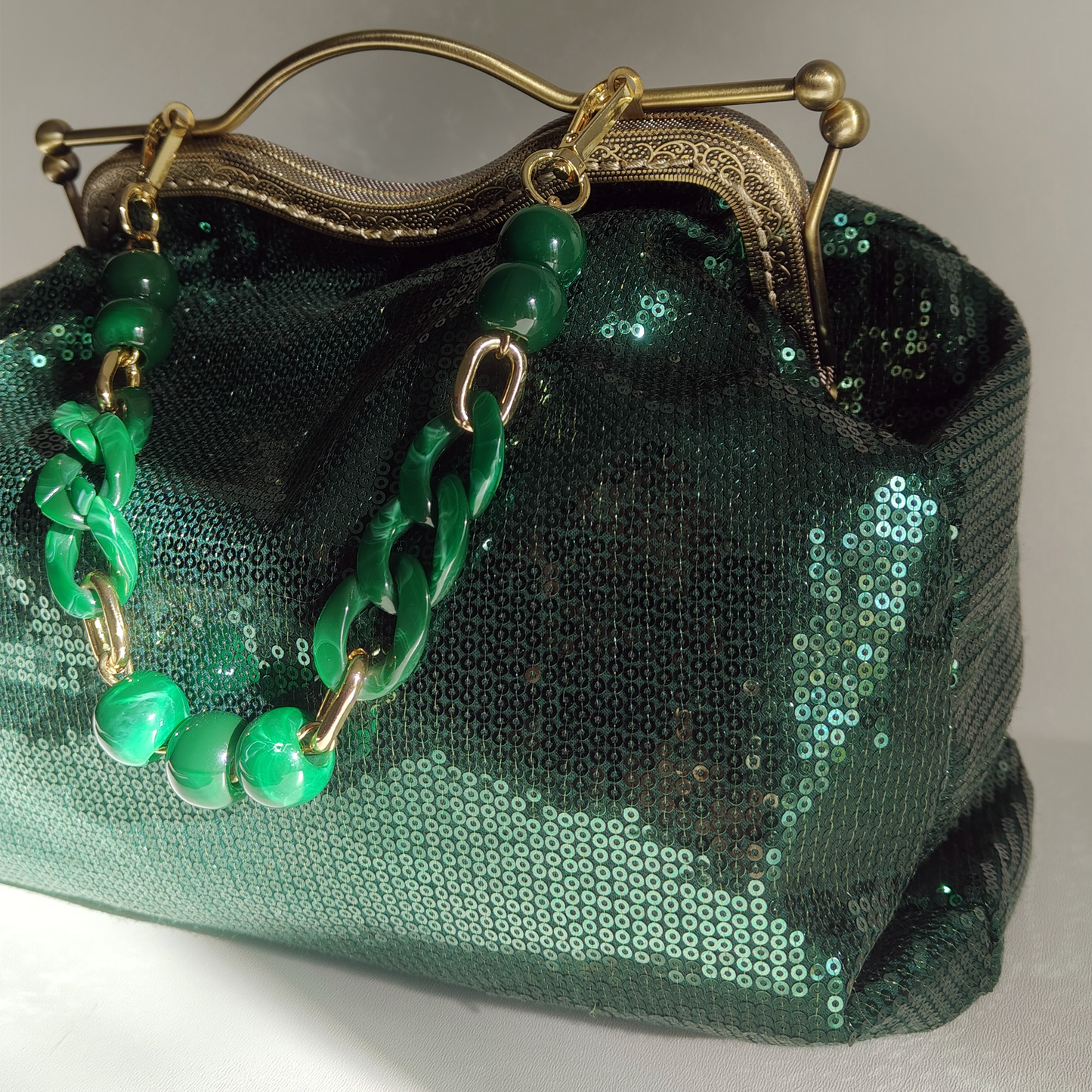 Borsa “Emerald Silence”