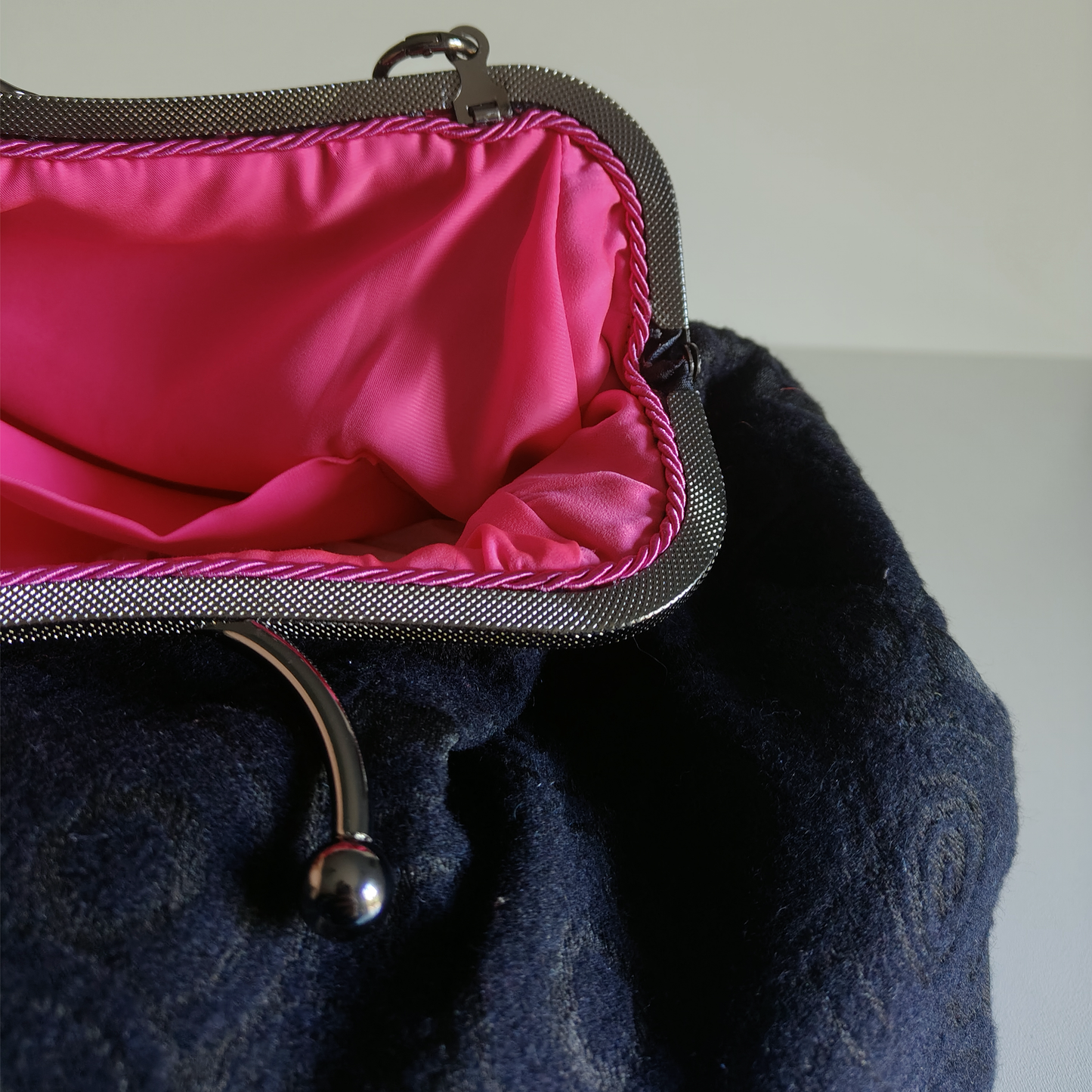 Clutch “Nero con Segreto”